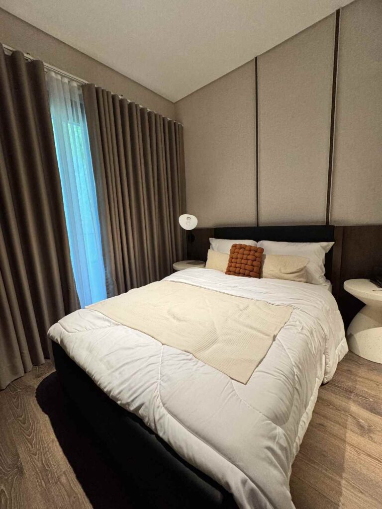2 Bedroom Unit  |  Bedroom