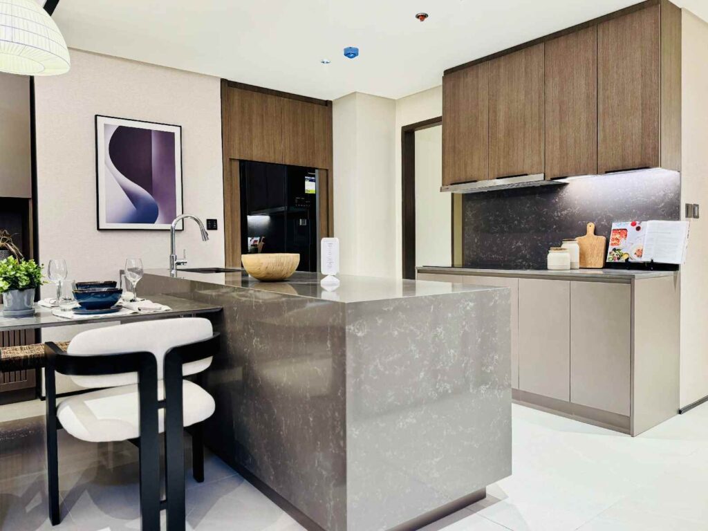 The Wave Towers - Nagomi - 3 Bedroom Unit - Kitchen