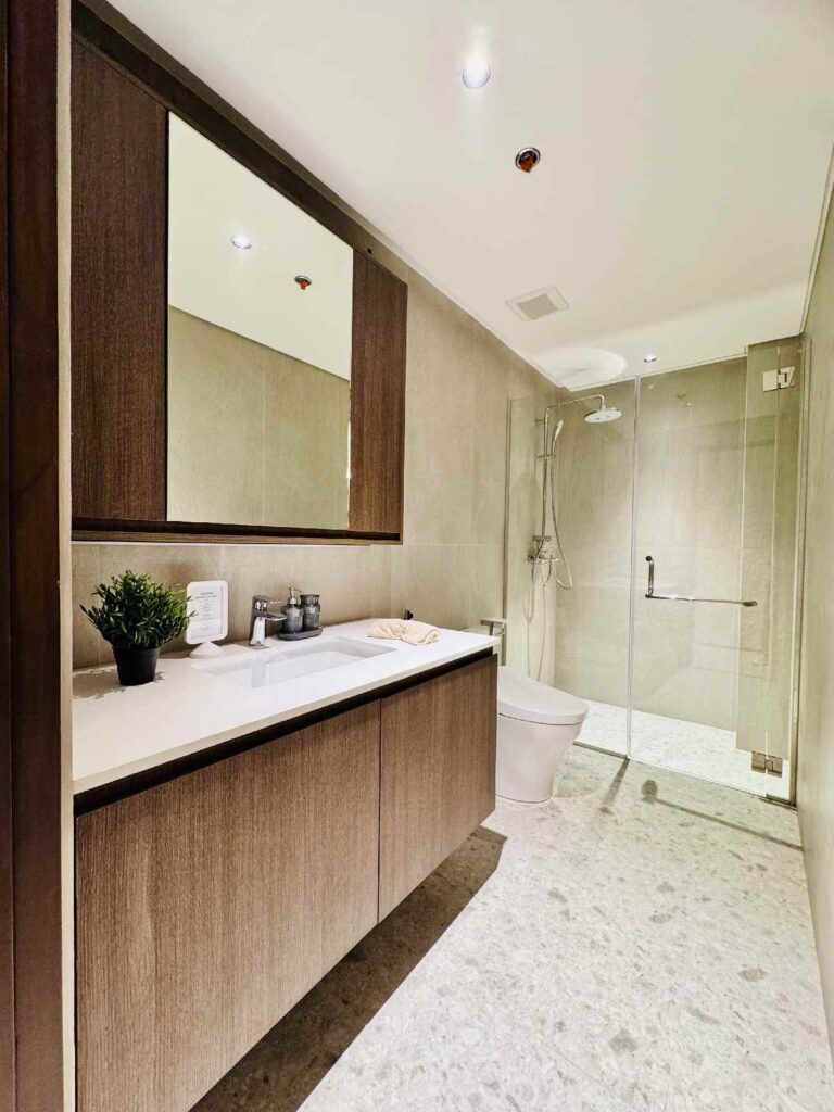 3 Bedroom Unit - Bathroom
