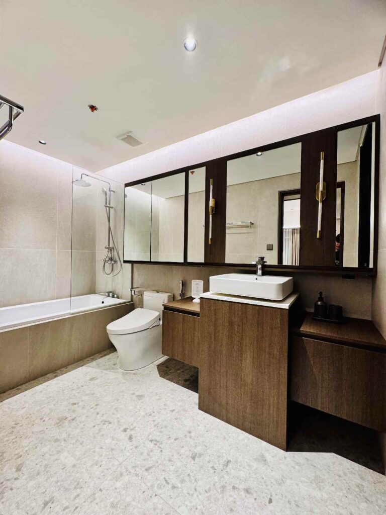 3 Bedroom Unit - Bathroom