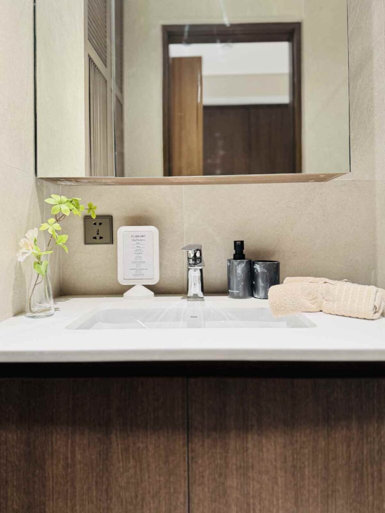The Wave Towers - Nagomi - Studio Unit - Bathroom | SpacesPH.com